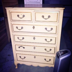 Furniture Flip with DIY Chalk Paint Recipe